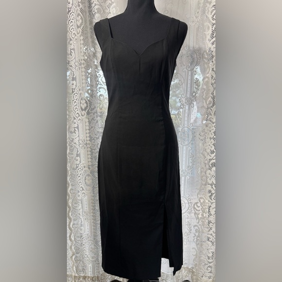 Lulu’s Take Me Out Tonight Black Midi Dress Sleeveless Size Small - Picture 2 of 8